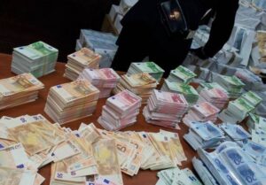 Sequestrati 7 milioni di euro falsi in Provincia di Napoli
