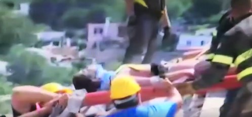 Ischia, anche il piccolo Ciro è in salvo: estratto il suo corpo dalle macerie