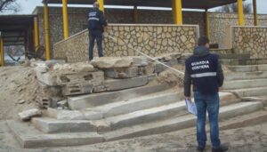 Blitz della Guardia Costiera a Barano d'Ischia, sequestrato uno stabilimento balneare