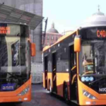 Coronavirus a Napoli, fase 2: nuove regole per viaggiare su mezzi pubblici, tutti i cambiamenti