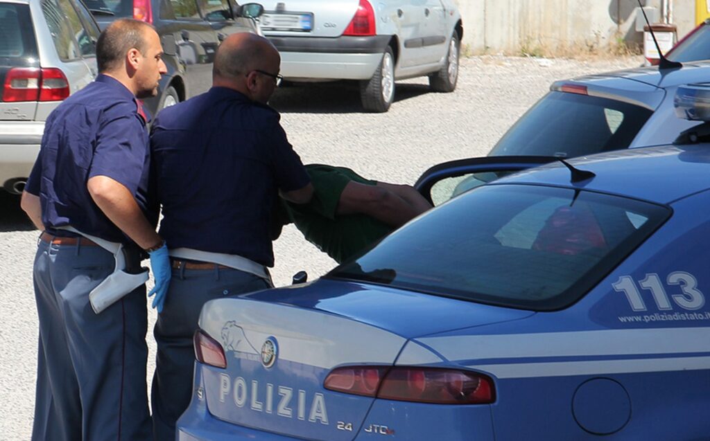 Ischia, arrestato un uomo di 65 anni: aveva un mandato di cattura internazionale