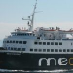 Psicosi terrorismo su un traghetto per Ischia, paura tra i passeggeri