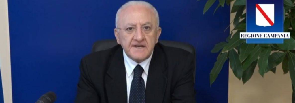 Coronavirus, De Luca elimina fasce orarie per uscire e dà ok all'asporto: "Riprende la mobilità urbana"