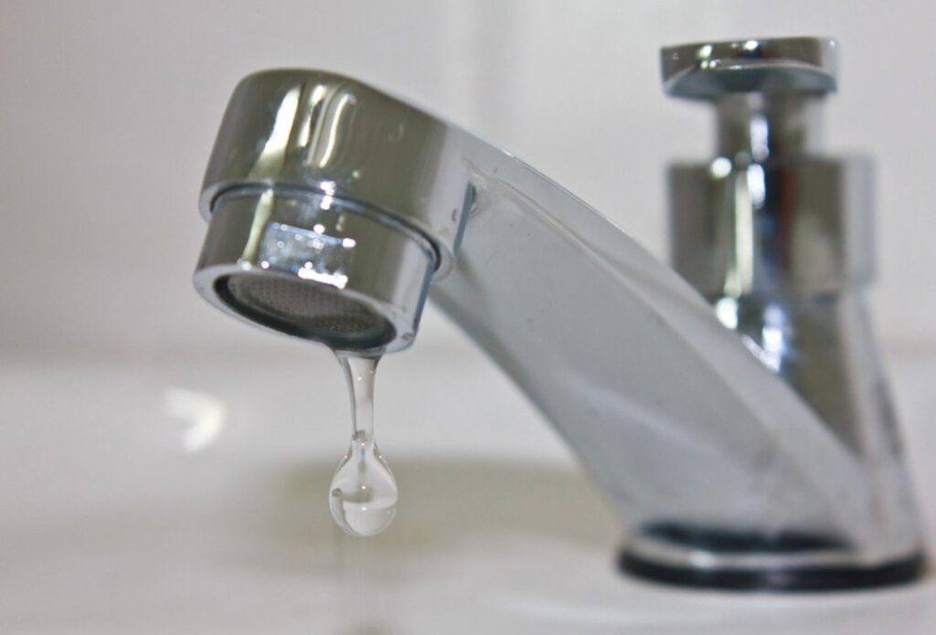 Manca l'acqua a via Tasso, la comunicazione dell'ABC Napoli