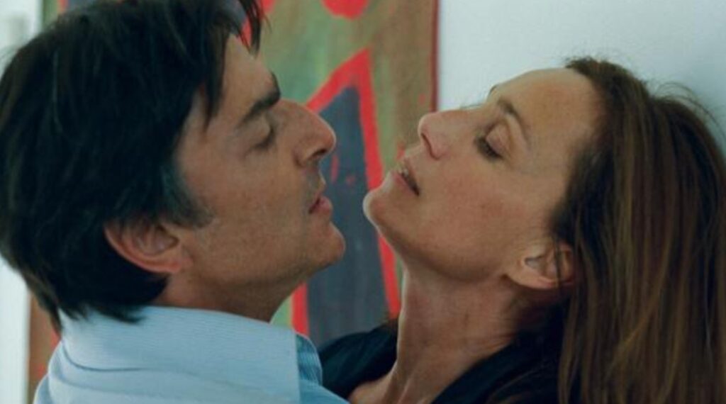 Scopre il tradimento del marito, lui la lascia e poi l'epilogo inaspettato