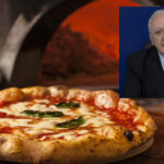 Coronavirus in Campania, De Luca dà l'ok al cibo di asporto e all'apertura di librerie e cartolerie