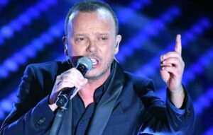 Gigi D'Alessio pronto a una nuova esperienza nel mondo dello spettacolo
