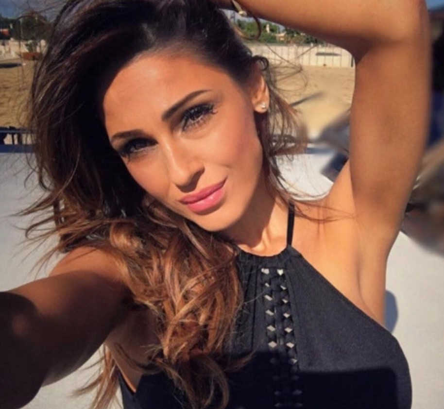 Anna Tatangelo pubblica un video sui social è scoppia la polemica