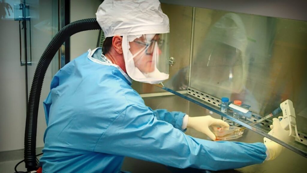 Coronavirus, parla l'avvocato napoletano contagiato: "La mia odissea". La ASL smentisce tutto