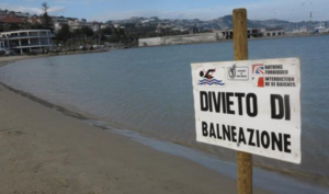 Divieto di balneazione