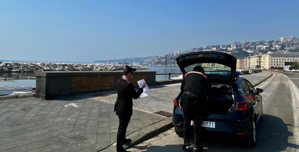 Nuotata in piena emergenza Coronavirus, uomo fermato sul lungomare di Napoli: sanzionato