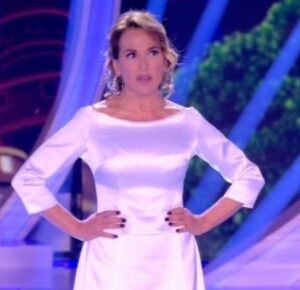 Barbara D'Urso e la frecciatina ad Alessia Marcuzzi che non passa inosservata