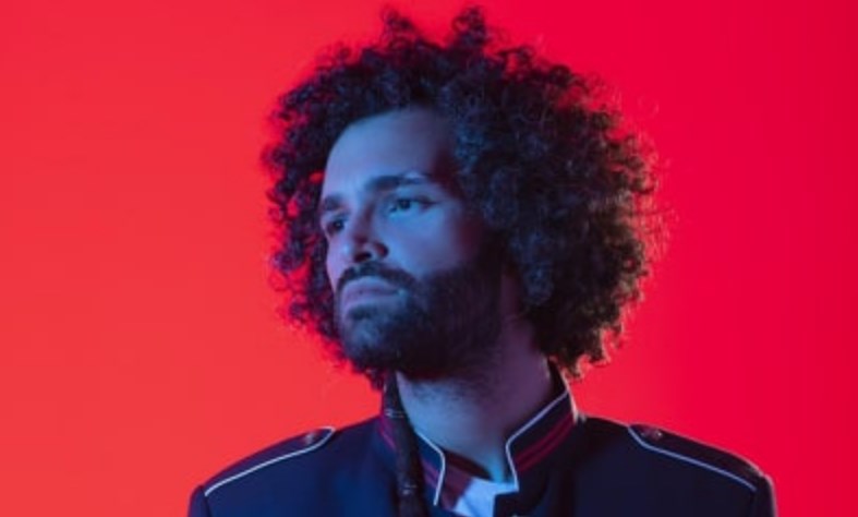 La canzone napoletana sbanca su Spotify, il cantautore Emilio Carrino approda nella Viral 50