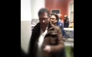 Francesco Emilio Borrelli denuncia bar di Castellammare, polemica contro il consigliere