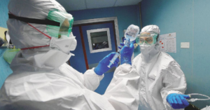 Coronavirus, da Napoli il farmaco che dà una speranza: "Vogliamo provarlo su 250 pazienti"
