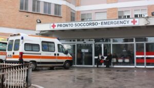 Dramma a Caserta, donna di 30 muore tragicamente: l'ha trovata il marito
