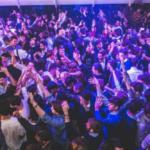 Coronavirus in Campania, la Regione ordina la sospensione di discoteche e luoghi di svago