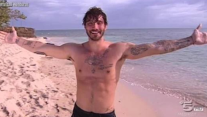 Stefano De Martino si confessa: "Santiago ha capovolto ogni mia prospettiva"