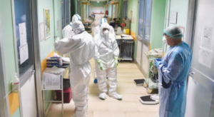 Coronavirus, morta la nota salumiera di Torre del Greco, aveva 67 anni: negozio chiuso per lutto