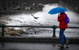 Nuova allerta meteo in Campania, ancora temporali e calo delle temperature
