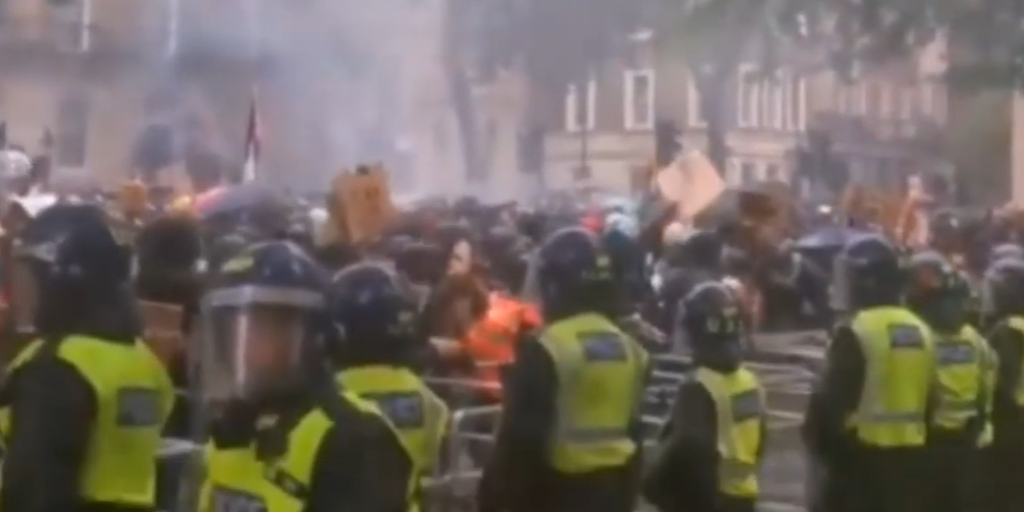 Morte George Floyd, proteste a Londra contro gli abusi di potere