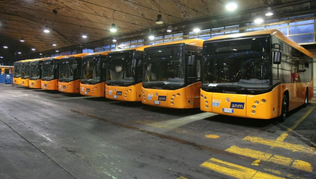 ANM, 20 giorni per trovare un accordo: l'ipotesi privati scatena i sindacati