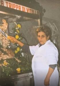 Afragola piange la scomparsa di Annarella, storica commerciante amata dalla comunità