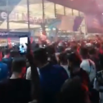 A che ora è arrivato il Napoli in città, attese e cambi di programma: cosa è accaduto