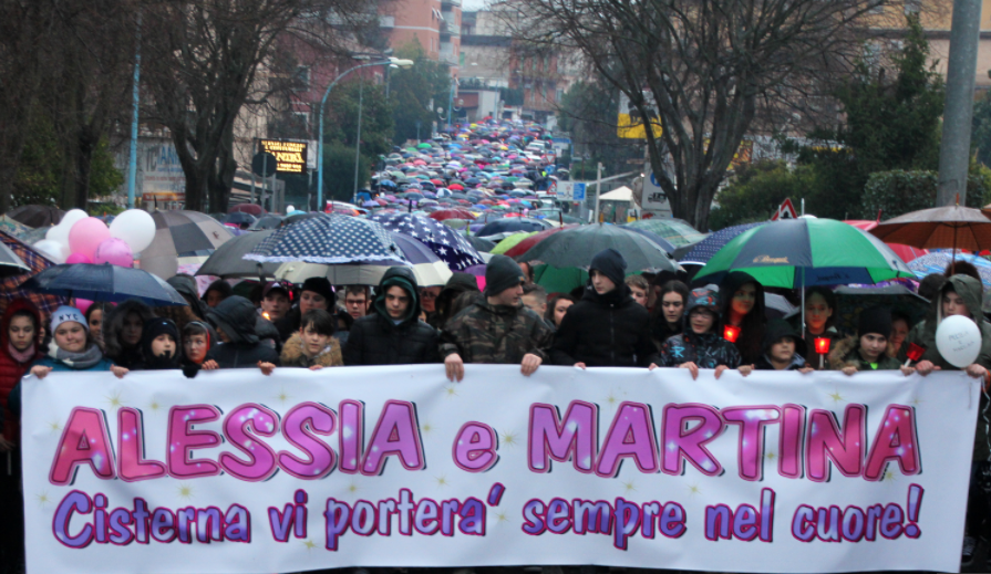 fiaccolata alessia e martina