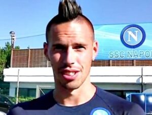 Il gesto di un tifoso a Castelvolturno innervosisce Hamisk: il capitano scappa via