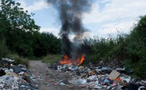 Rogo tossico: bambina si sente male, portata in ospedale