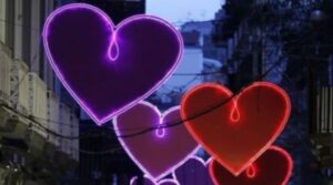 Turista a Napoli con il fidanzato per San Valentino: "Questa è la città dell'amore, meravigliosa"