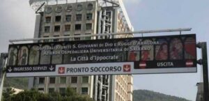 Salerno: ragazza investita sul lungomare, è grave