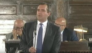 Napoli via al Consiglio Comunale, oggi la prima seduta