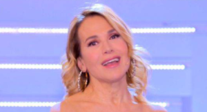 Barbara D'Urso saluta i telespettatori, Pomeriggio 5 chiude i battenti: "Troverò qualcosa da fare"