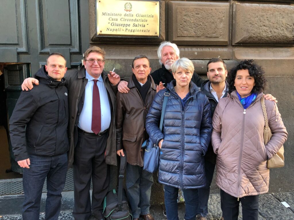 In visita a Poggioreale, un inferno pieno di umanità