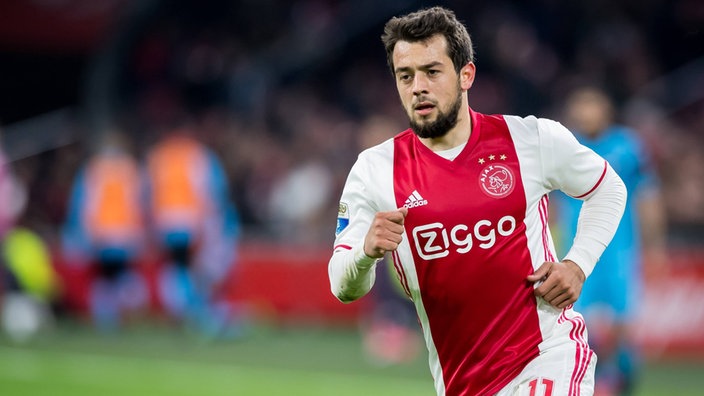 Amin Younes vuole il Napoli, la società azzurra spinge sull'Ajax