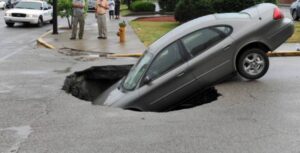 Afragola, nuova voragine spaventa gli abitanti