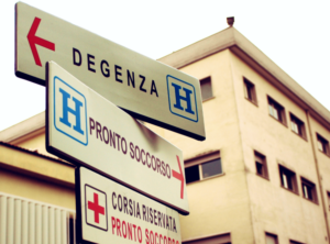 Afragalo: rissa tra due famiglie per le feci canine