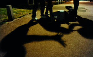 Secondigliano, reagiscono ad una rapina: coppia pestata a sangue