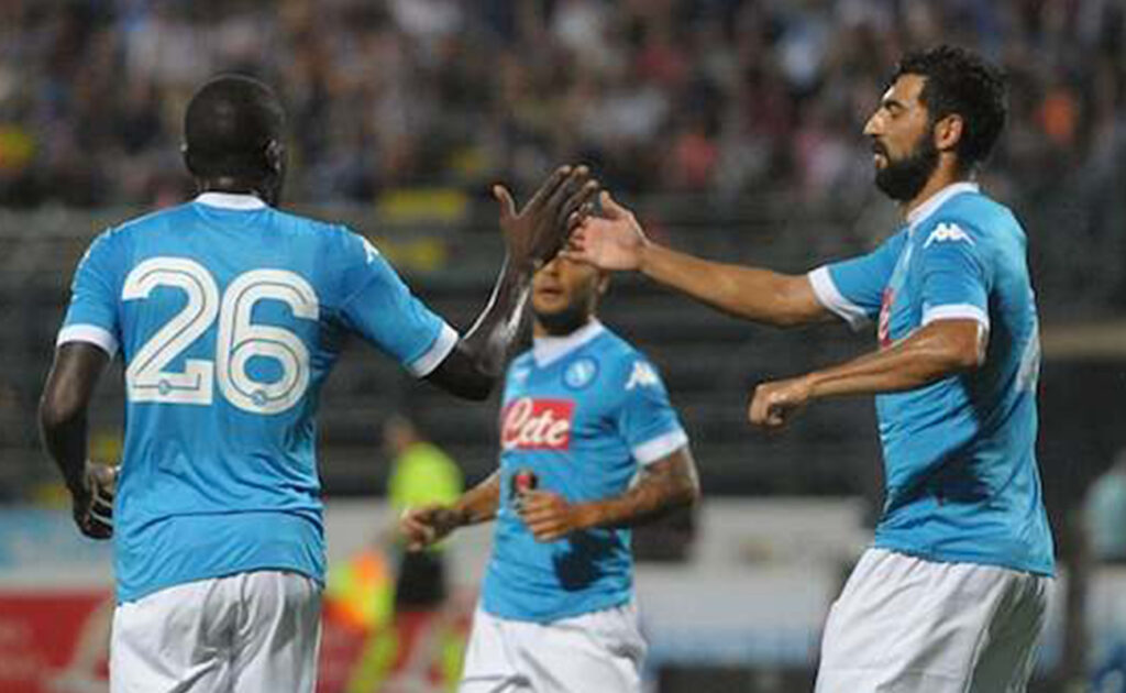 Raul Albiol ha chiesto la cessione, vuole tornare a Valencia