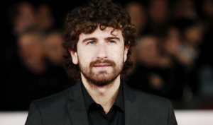 alessandro siani annullato spettacolo palamaggiò