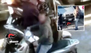 Napoli, spaccio di droga al centro storico: lo scambio nel parcheggio del Loreto Mare