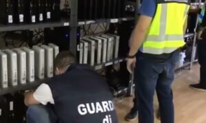 La Serie A fa la guerra al "pezzotto", la soluzione è il metodo inglese