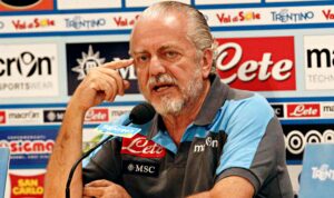 Higuain, arriva la risposta di De Laurentiis: "Hai tradito e preso Napoli per il c***"