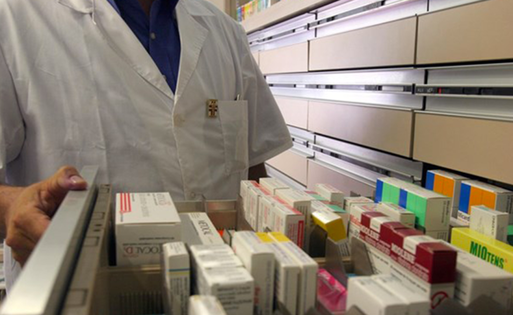 Nasce a Napoli la farmacia solidale: medicine gratis ai più poveri