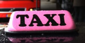 Arriva il Taxi rosa a Napoli per le donne che si spostano di notte
