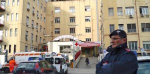 '++ Furbetti cartellino: blitz ospedale Napoli, 55 arresti ++