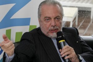 Aurelio De Laurentiis non sarà al San Paolo: il presidente volerà in Cina
