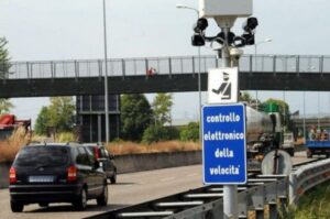 Asse Mediano e Autostrada, installati nuovi autovelox: la comunicazione per gli automobilisti